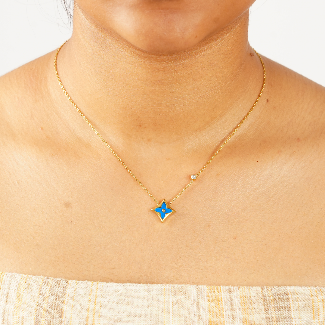 ELEGANT NECKLACE