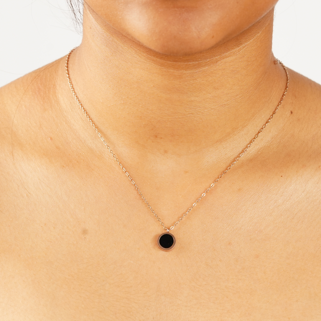 DOUBLE SIDE HALO PENDANT (BLACK&WHITE)
