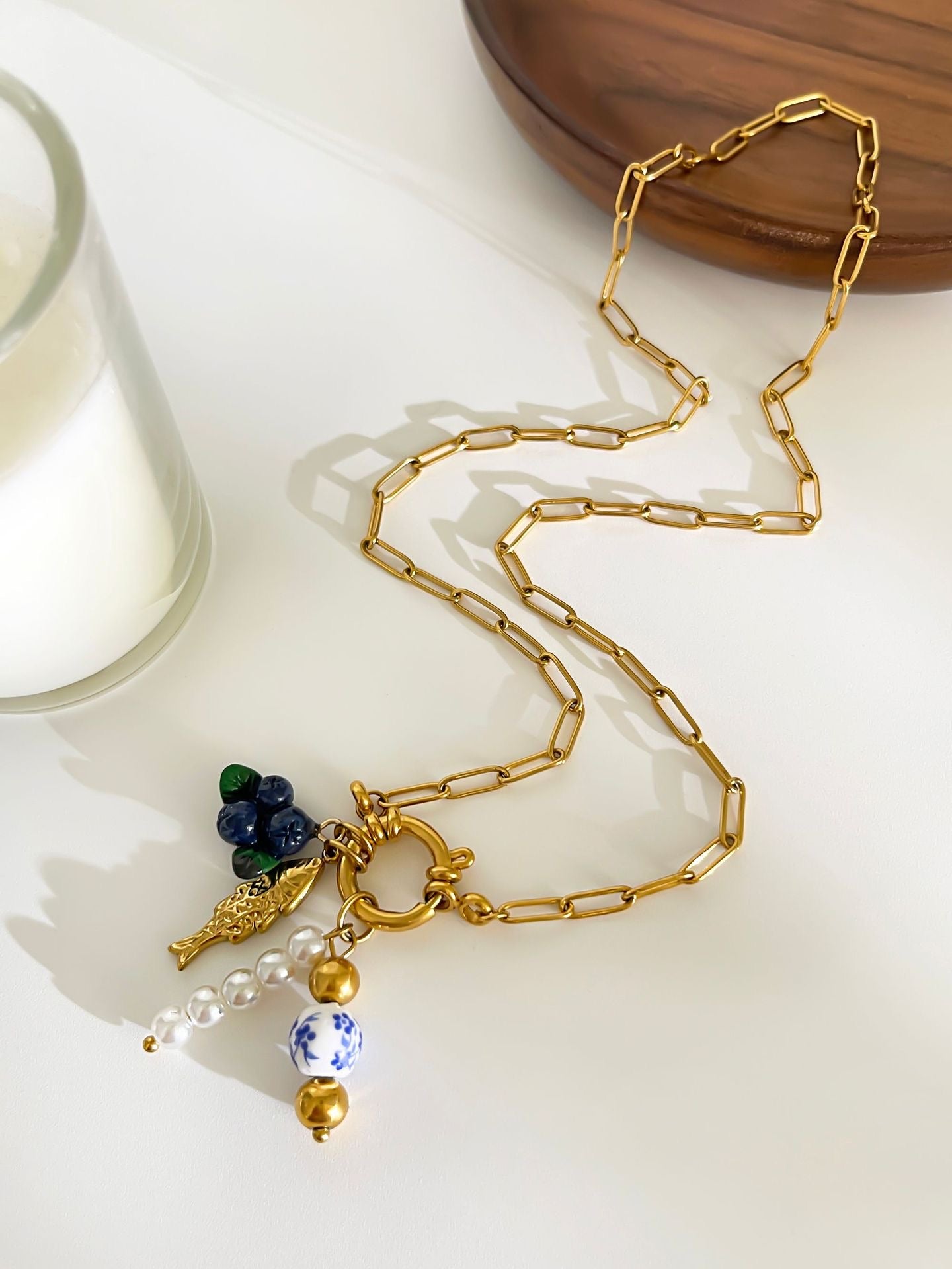 MIDNIGHT BERRIES NECKLACE