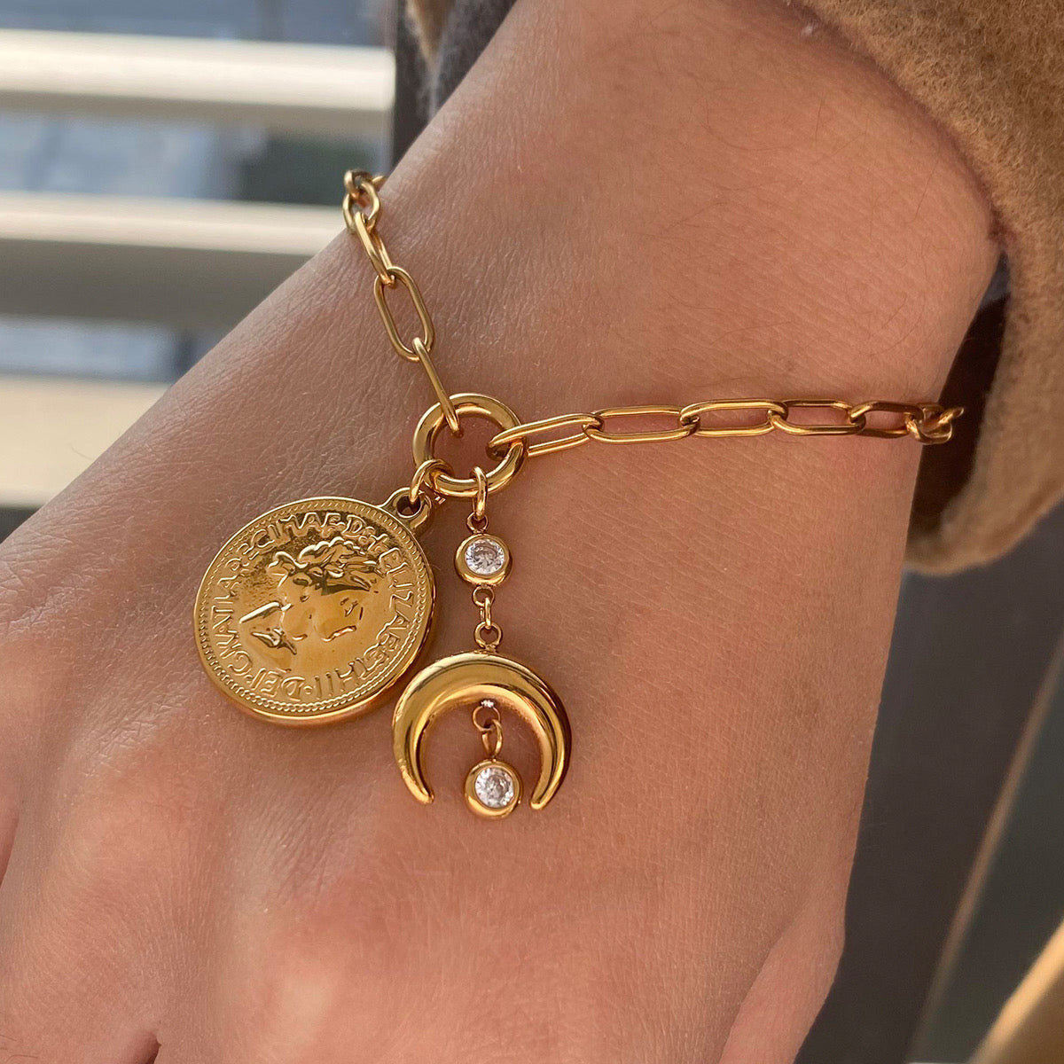 GOLDEN EMPRESS COIN BRACELET