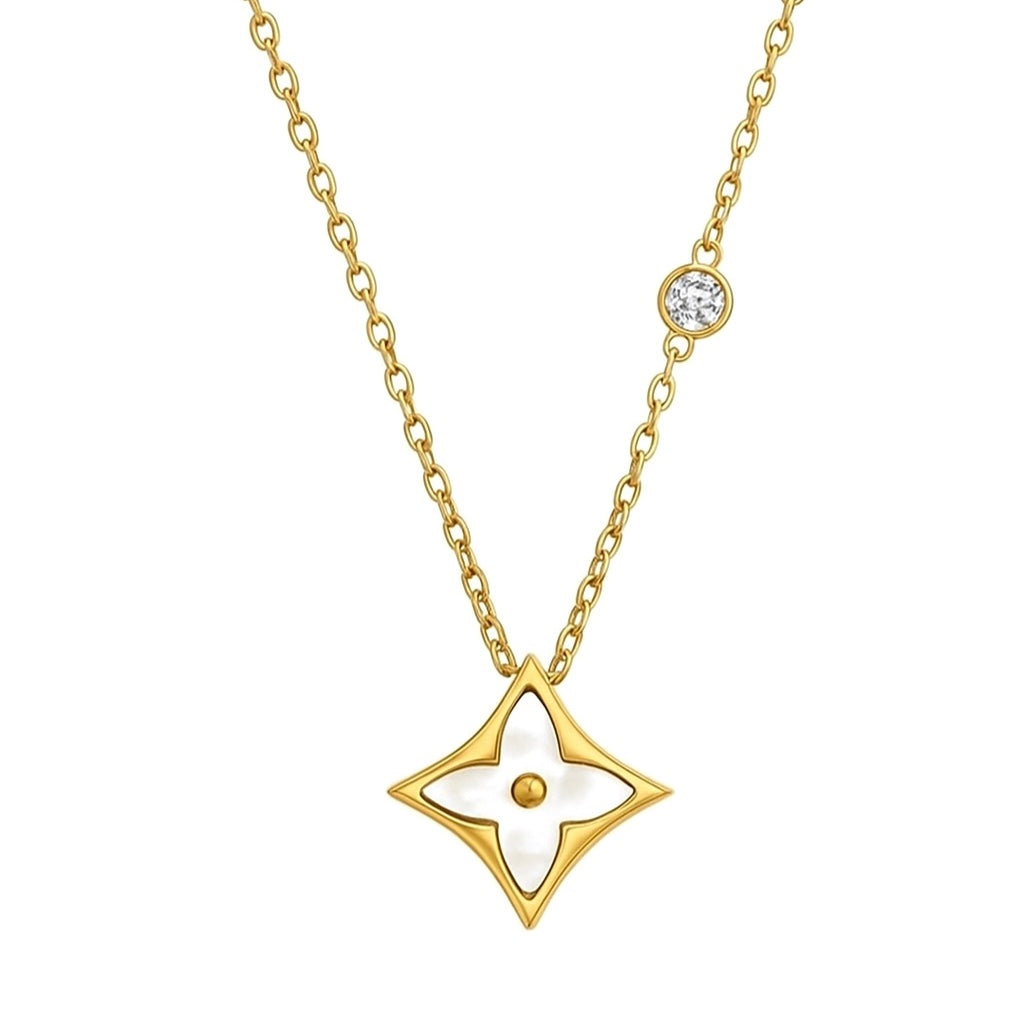 ELEGANT NECKLACE