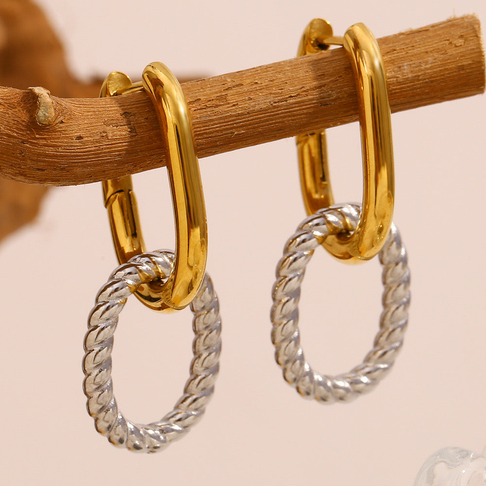 DOUBLE TONED CHAIN EARRINGS