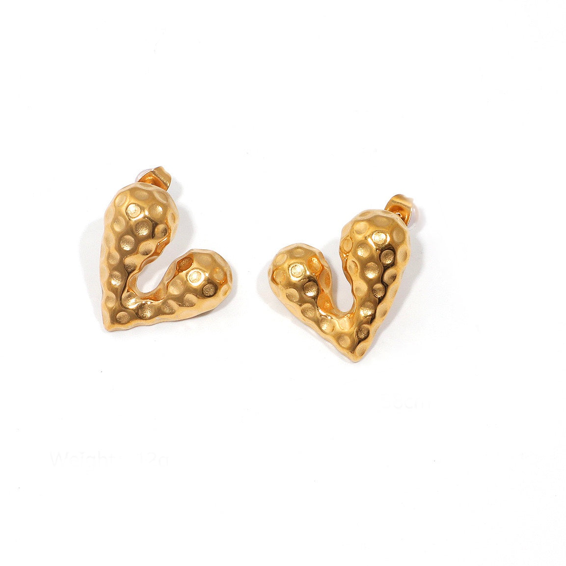 CLASSIC HEART EAR STUDS (GOLD)